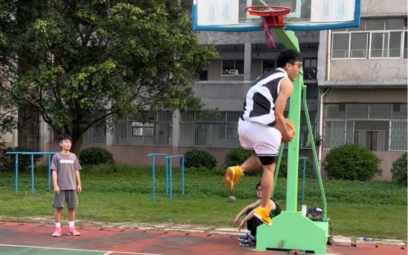 举报没错